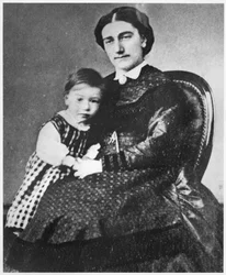 Madame Gide con Andre Gide, 1872
